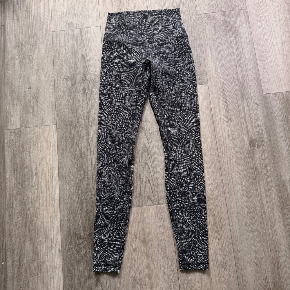 Lululemon Align Womens 4 Black White Dotted High Rise Leggings